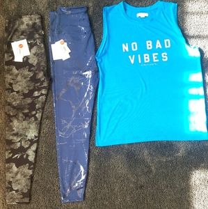 NWT Beyond Yoga Leggings Size Large (Blue)